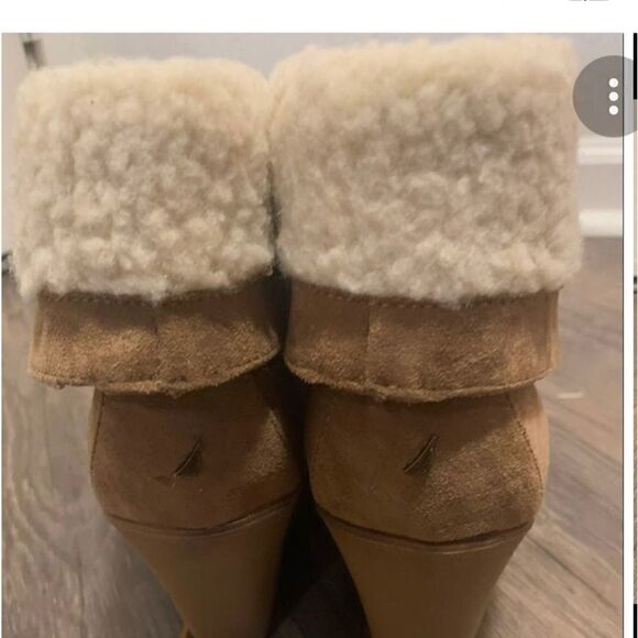 Sz 9 nautica tan nubuck suede lace up wedge heel booties/ankle boots flip down - Picture 6 of 6